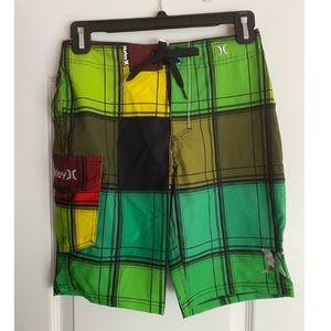 HURLEY BOYS SHORTS with tag